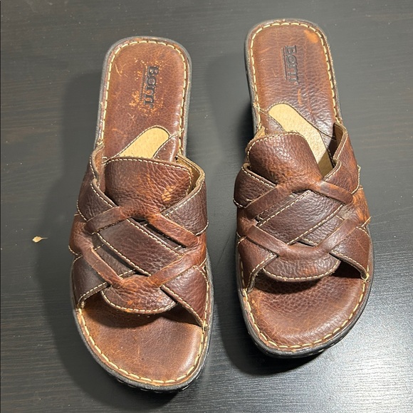 Born Sandals - Picture 2 of 6
